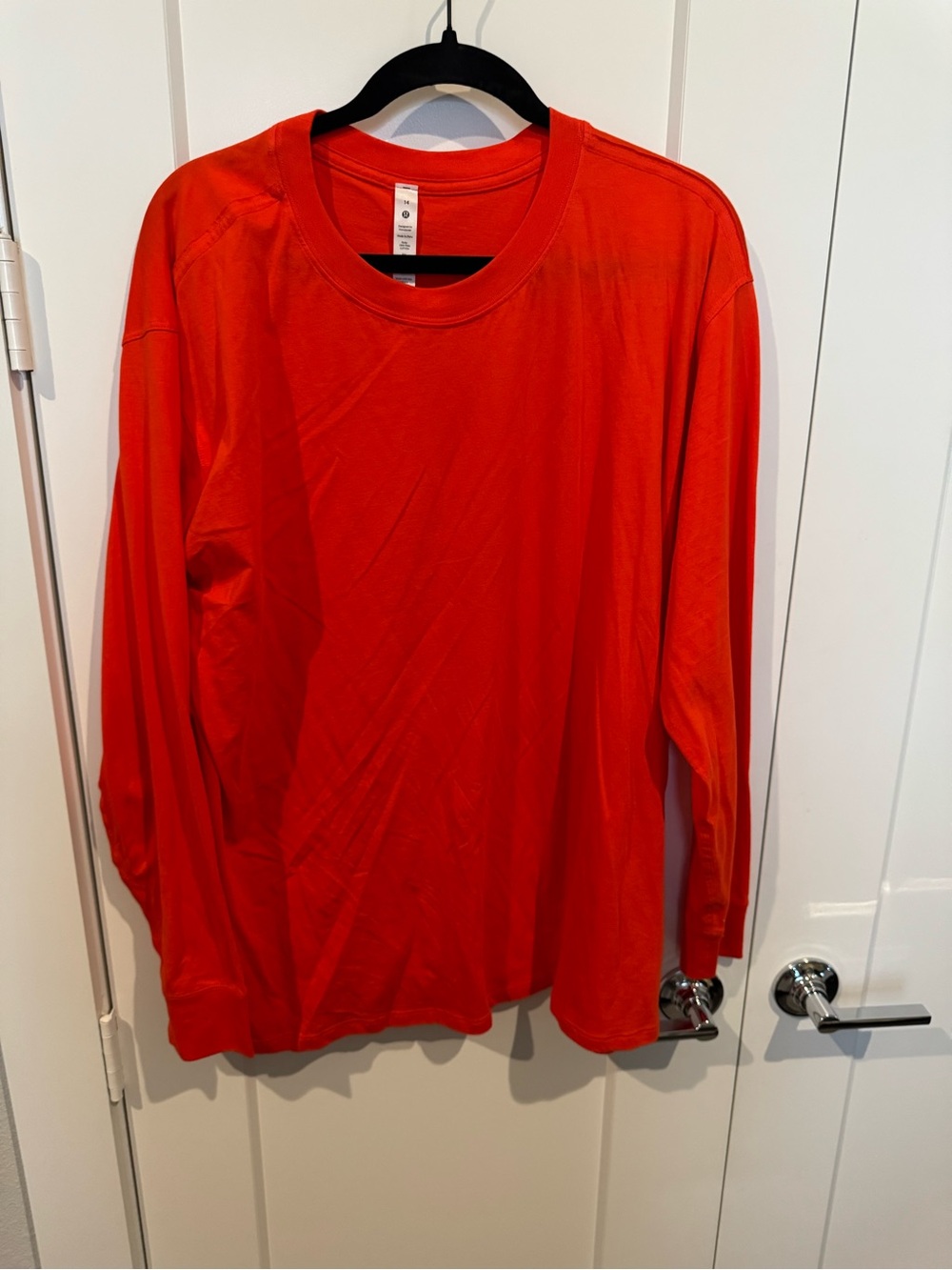 lululemon athletica Men's Long-Sleeve Crew in Bright Red